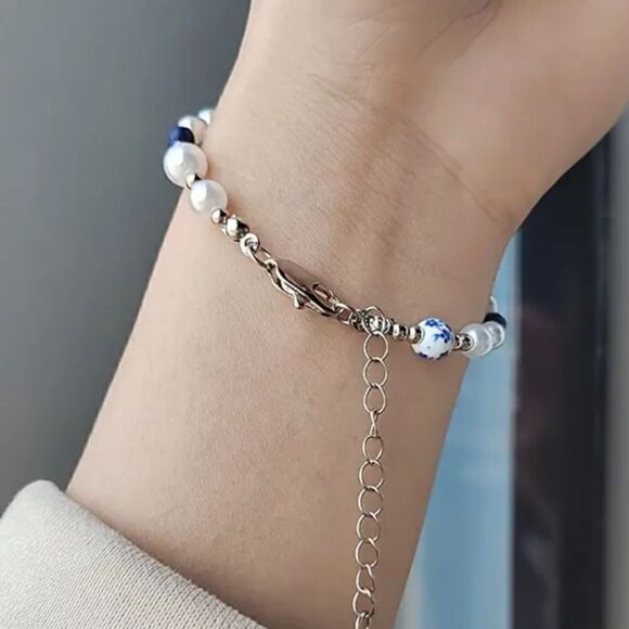 Porcelain flower vintage style bracelet - Picture 5 of 12